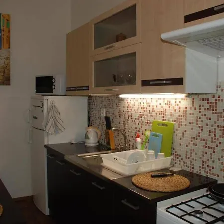Quiet Apartment Near City Centre * 브르노